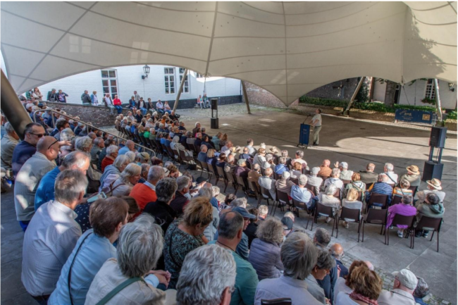 Overzicht bezoekers openluchttheater