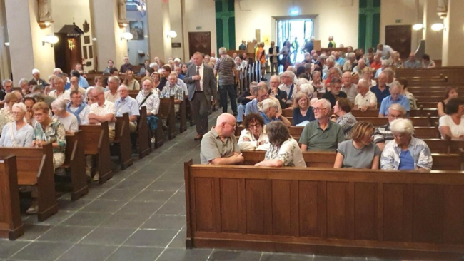 Deelnemers in de Sint Nicolaaskerk