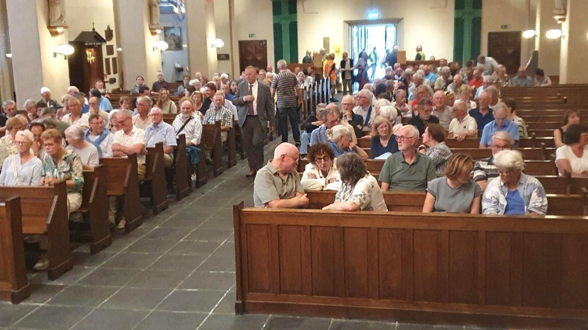 Deelnemers in de Sint Nicolaaskerk