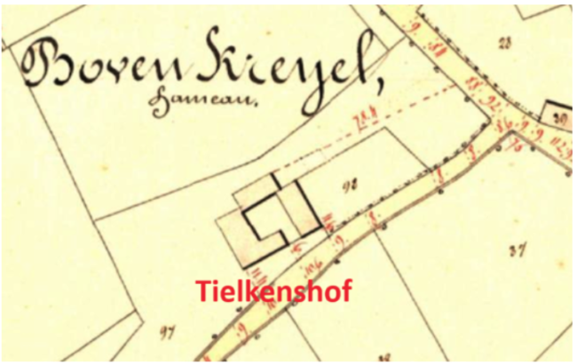 De carréhoeve Tielkenshof in het gehucht Boven Kreyel gemeente Bocholt